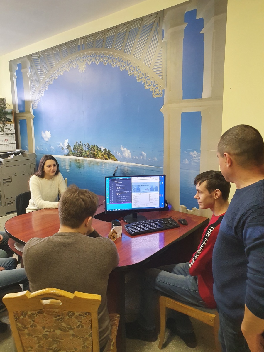 Виїзне лабораторне заняття на базі Інформаційно-обчислювального центру