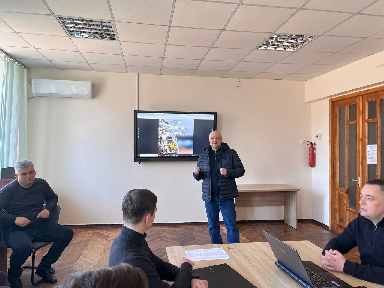 Захід до Дня добровольця на кафедрі інформаційних технологій